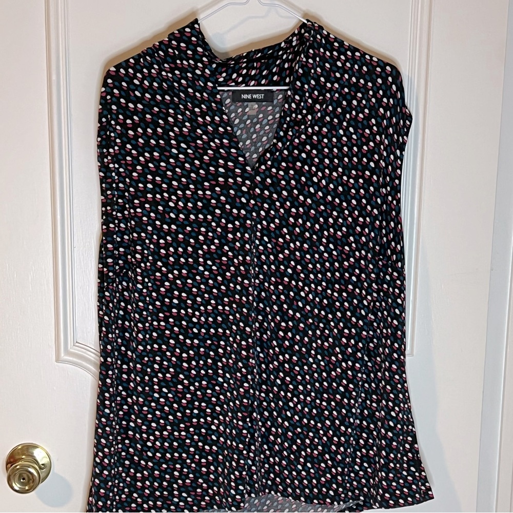 Nine West sleeveless blouse